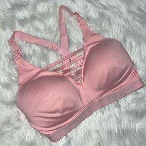 VS Victoria’s Secret Sport peach Incredible Lightweight bra 34DD 32DDD